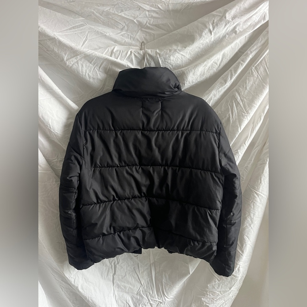 Cropped Puffer Jacket - Picture 4 of 5